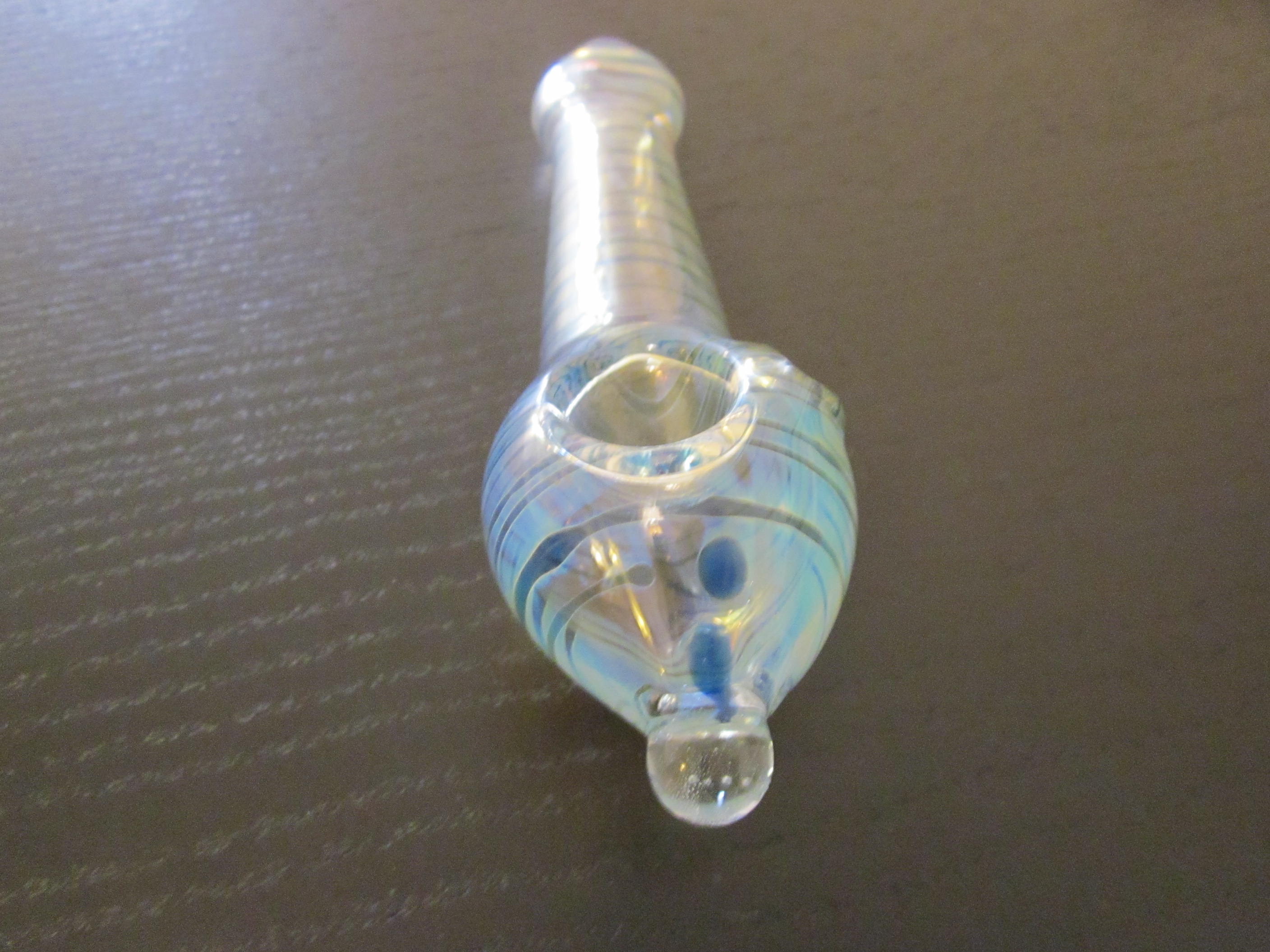 New Shape Smoking Glass Weed Pipes For Happy Stoners